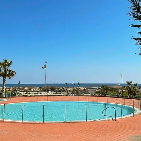 Beautiful In Apartmán San Lorenzo al Mare